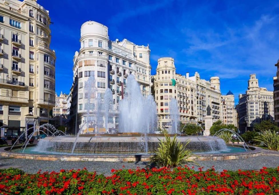 Amazing Cozy Apartment Super Central Valencia Bagian luar foto